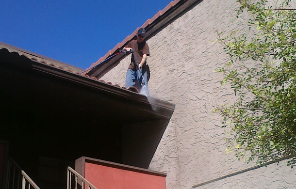 commercial-gutter-cleaning-chandler